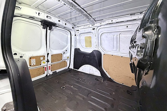Ford Transit Connect 27 of 28