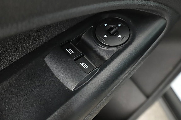 Ford Transit Connect 26 of 28