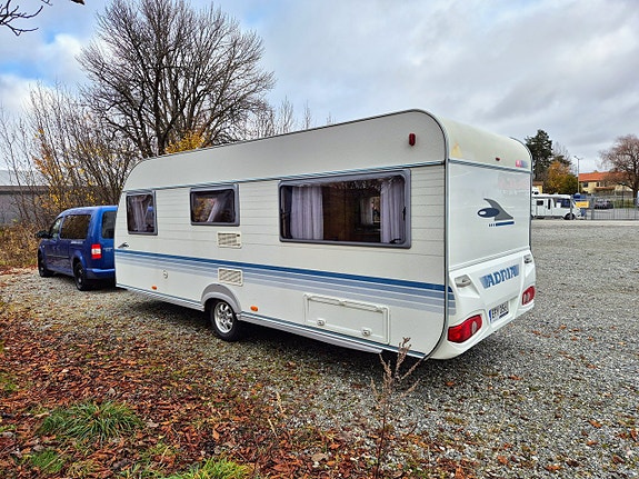 Adria Adora 562 UP 2 of 11