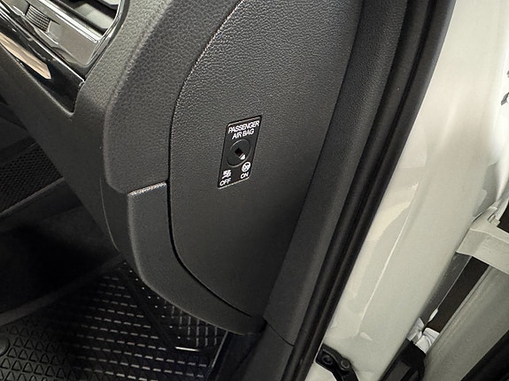 Volkswagen Tiguan 17 of 17
