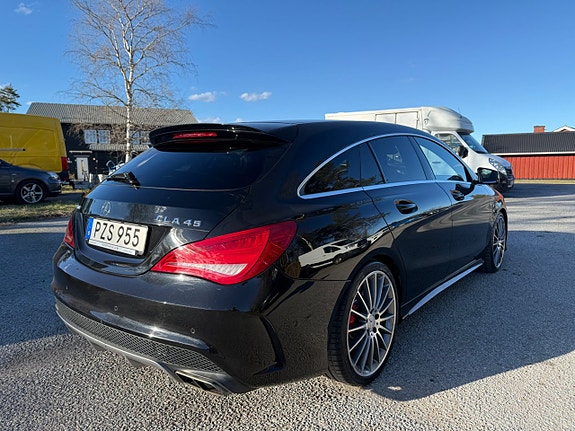 Mercedes-Benz CLA45 15 of 15