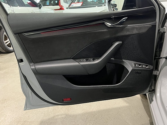 Skoda Octavia RS 9 of 29