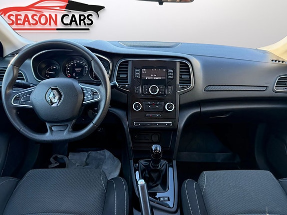 Renault Megane 8 of 10