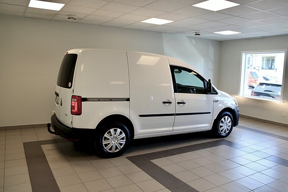 Volkswagen Caddy 4 of 5