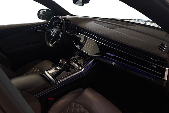 Audi Q8 17 of 26
