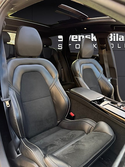Volvo V90 9 of 21