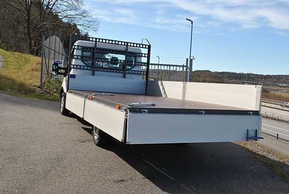 Ford Transit 6 of 17