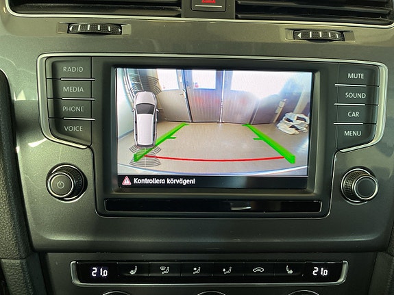 Volkswagen Golf Alltrack 20 of 30