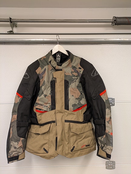 Product image 2 of 8