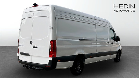 Mercedes-Benz Sprinter 208 2 of 5