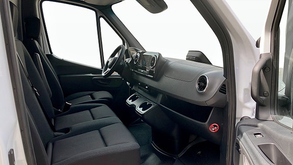 Mercedes-Benz Sprinter 208 5 of 5