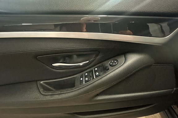 BMW 520d 17 of 30