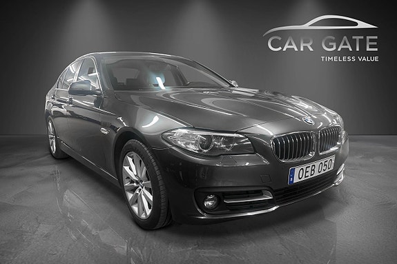 BMW 520d 3 of 5