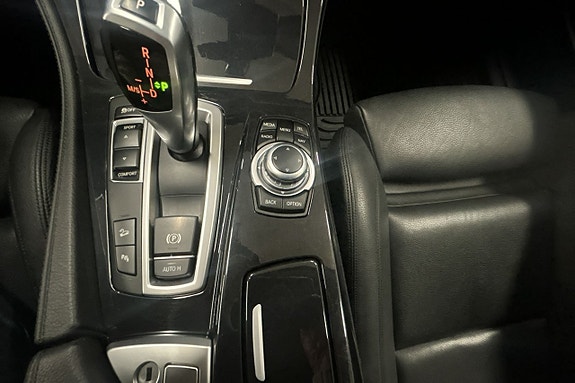 BMW 520d 16 of 30