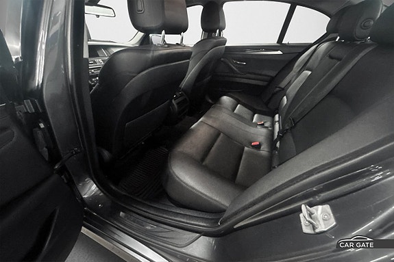 BMW 520d 12 of 30
