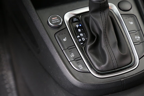 Hyundai Kona 21 of 25