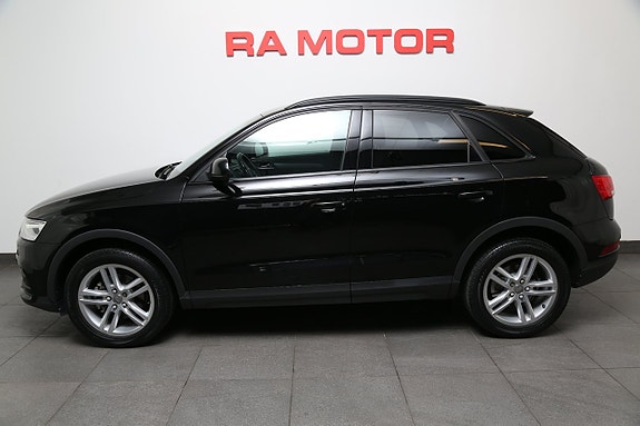 Audi Q3 3 of 5