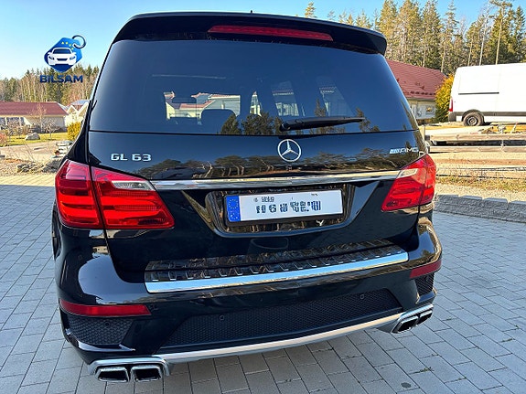 Mercedes-Benz GL63 5 of 5