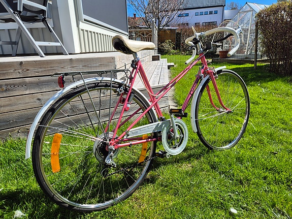 Product image 2 of 9