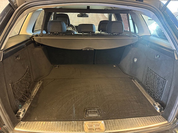 Mercedes-Benz C220 12 of 15