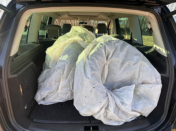 Volkswagen Sharan 3 of 9