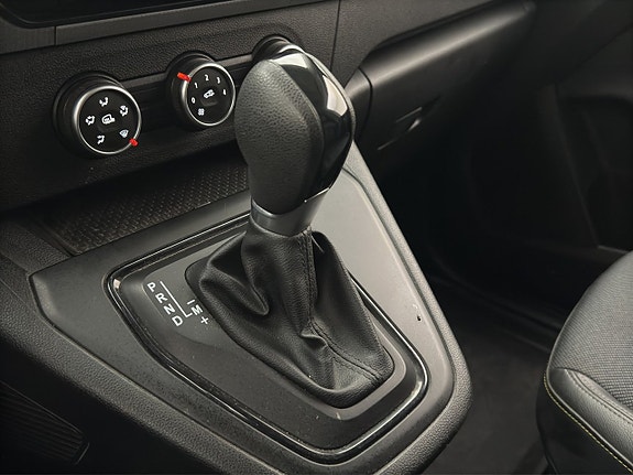 Renault Kangoo 24 of 30