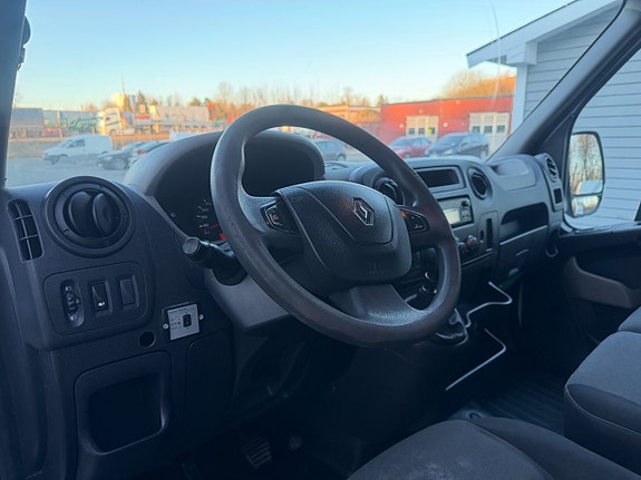 Renault Master 7 of 11