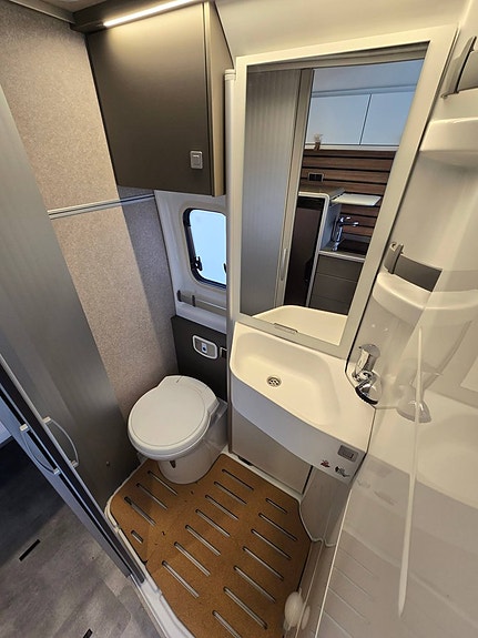 Hymer Yellowstone HC-Edition 9 of 18