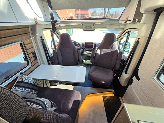 Hymer Yellowstone HC-Edition 3 of 18