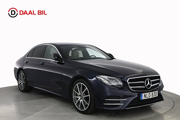 Mercedes-Benz E200 3 of 5