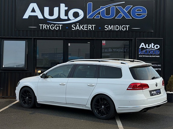 Volkswagen Passat 5 of 26