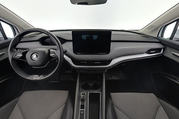 Skoda Enyaq 10 of 24
