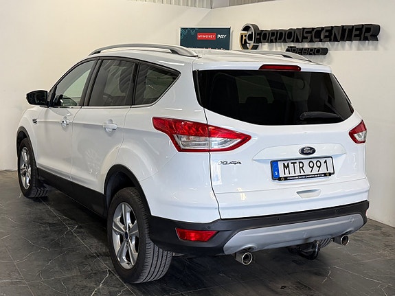 Ford Kuga 4 of 27