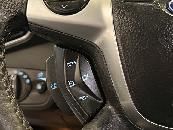 Ford Kuga 20 of 27
