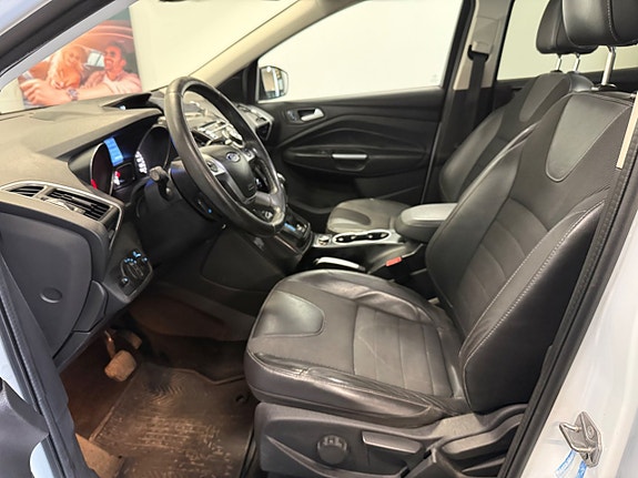 Ford Kuga 8 of 27