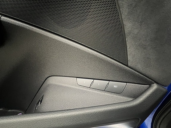 Audi SQ8 e-tron 13 of 30