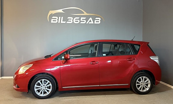 Toyota Verso 4 of 5