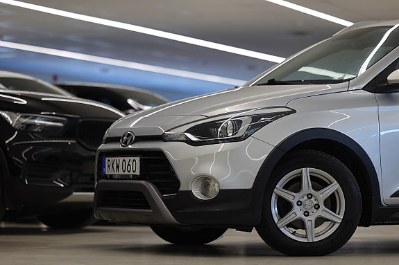 Hyundai i20 4 of 5