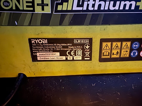 Product image 3 of 3