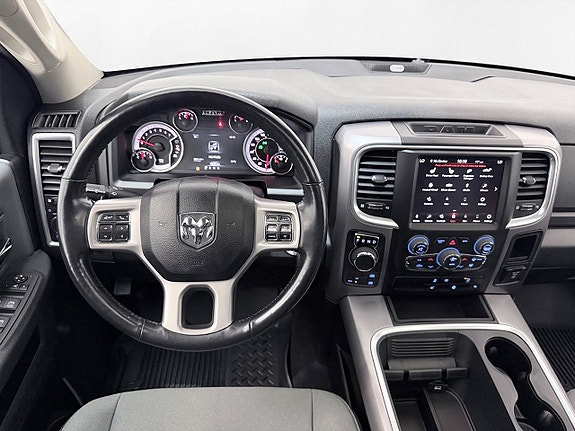 Dodge RAM 1500 18 of 30