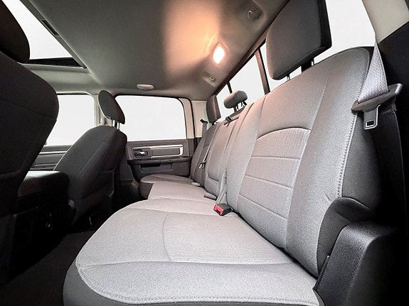 Dodge RAM 1500 15 of 30