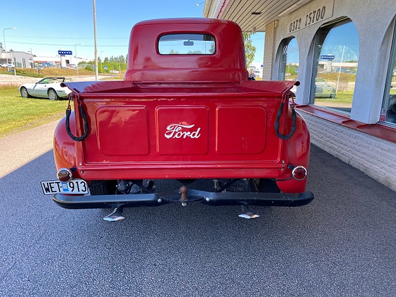Ford F-100 10 of 30