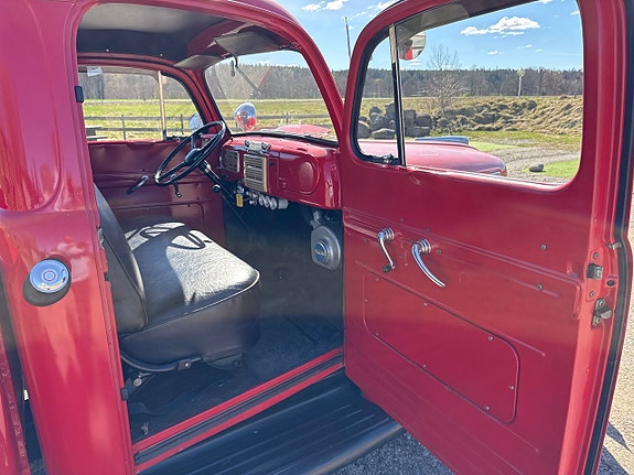 Ford F-100 17 of 30
