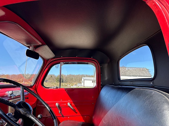 Ford F-100 16 of 30