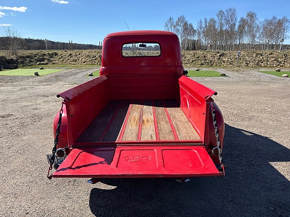 Ford F-100 24 of 30