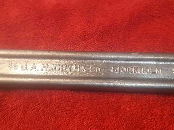 Product image 2 of 9