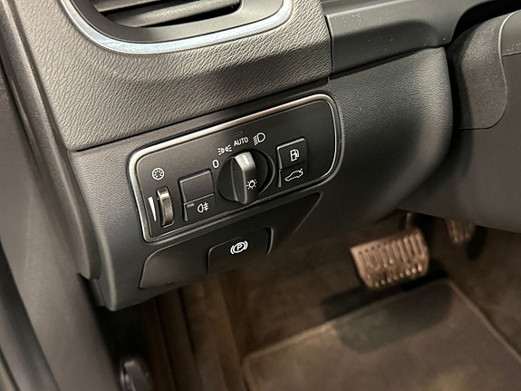 Volvo V60 Cross Country 18 of 18