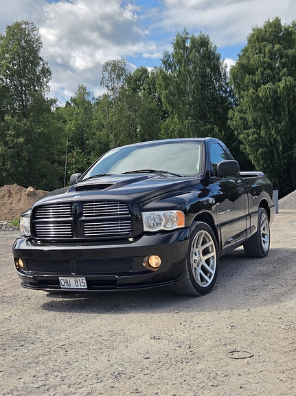 Dodge RAM SRT-10 5 of 15