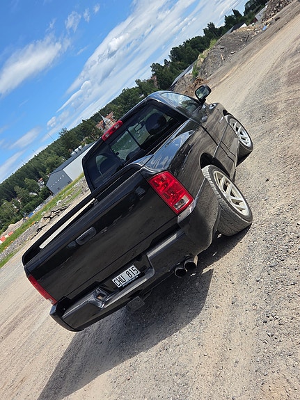 Dodge RAM SRT-10 7 of 15