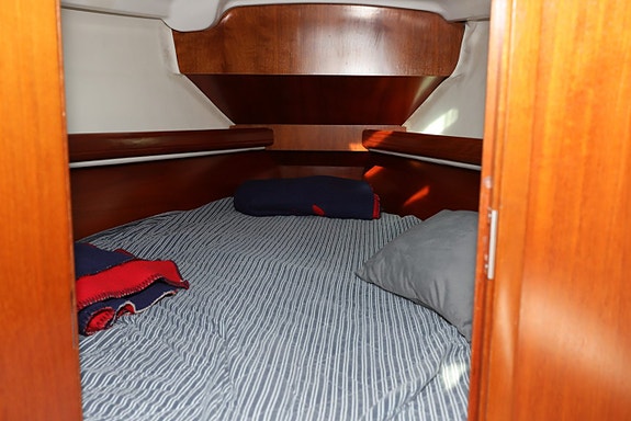 Beneteau Oceanis 311 Clipper 4 of 5